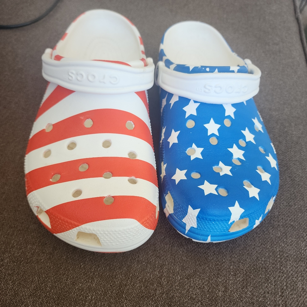 Crocs Adult American Flag Crocs W/10 M/8